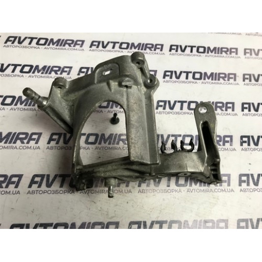 Кронштейн паливного фільтра Peugeot 308 1.6BlueHDI 2013-2021 9802629580